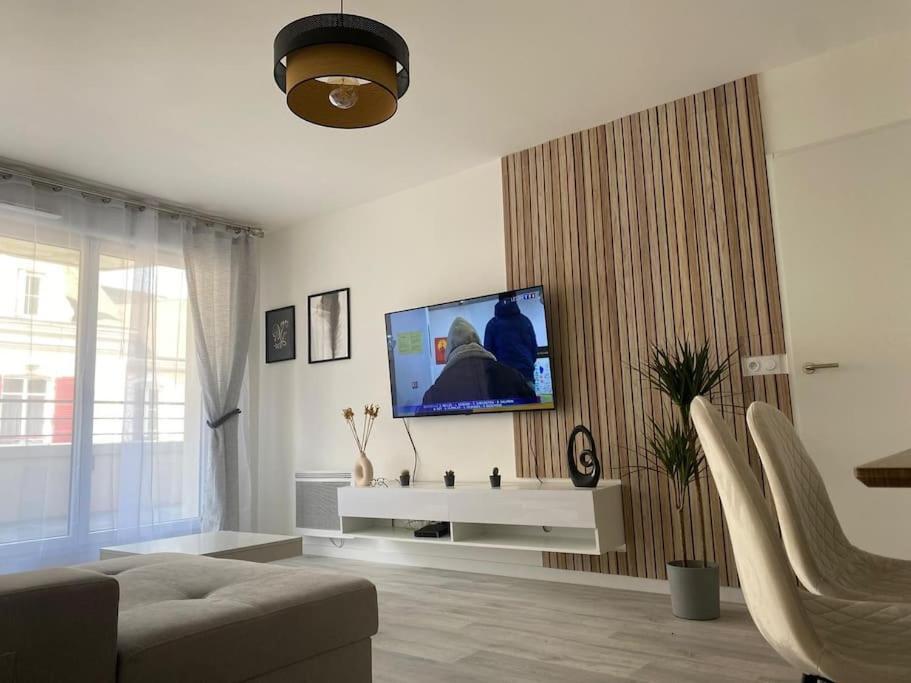 Appartement 24H Du Mans Le Mans Esterno foto